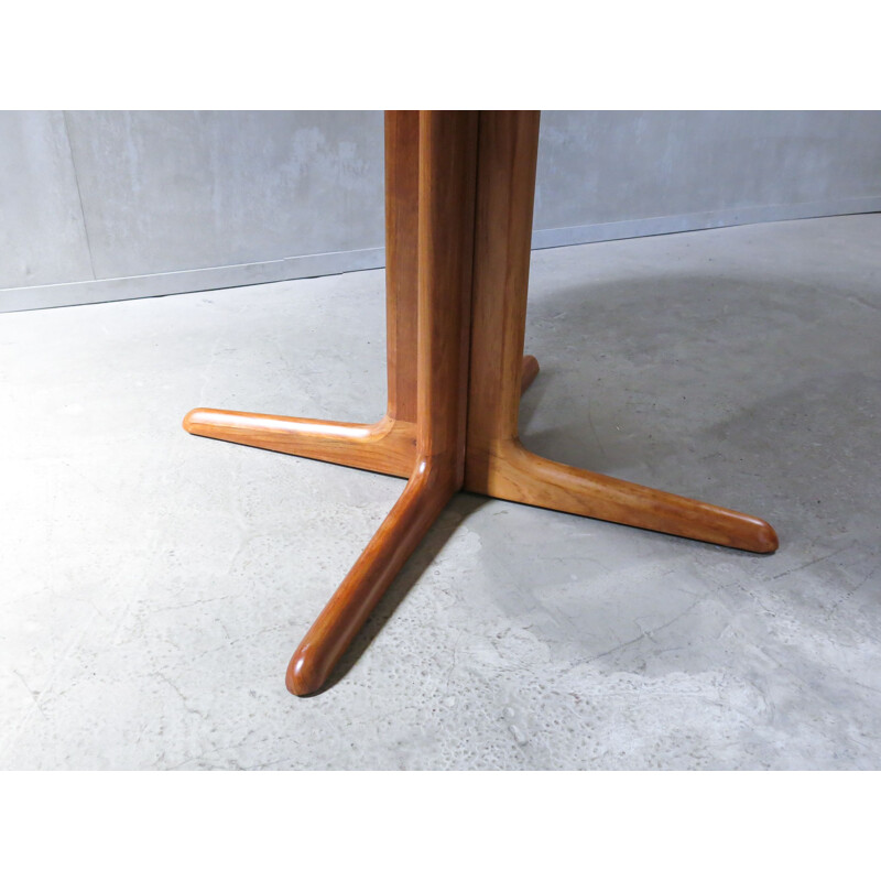 Vintage danish table for Dyrlung in teakwood 1960