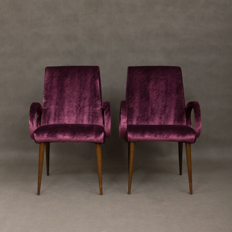 Pair of vintage Italian chairs in velvet