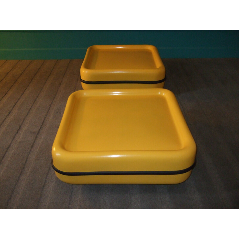 Pair of yellow coffe tables, Marc HELD - 1971