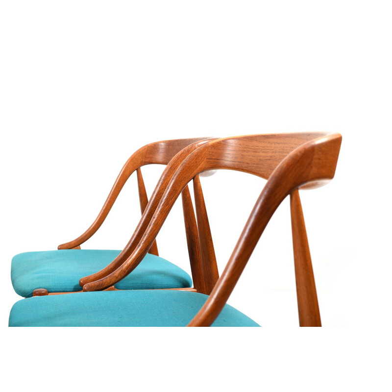 Suite de 6 chaises à repas en teck par Johannes Andersen, modèle 16,1950