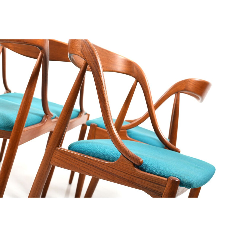 Set of 6 vintage dining chairs in teak by Johannes Andersen, model 16,1950