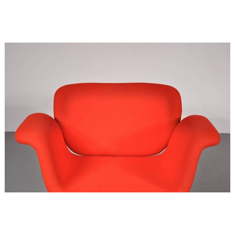 Vintage red tulip armchair  by Pierre Paulin for Artifort 1st edition,1950