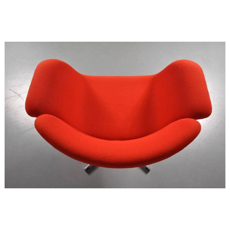 Vintage red tulip armchair  by Pierre Paulin for Artifort 1st edition,1950