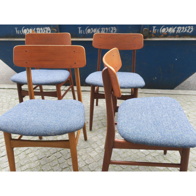 Set of 4 vintage chairs blue in teakwood Danish 