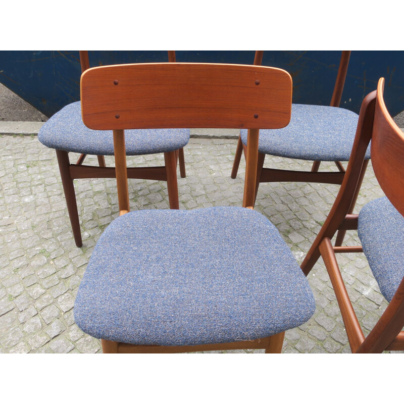 Set of 4 vintage chairs blue in teakwood Danish 
