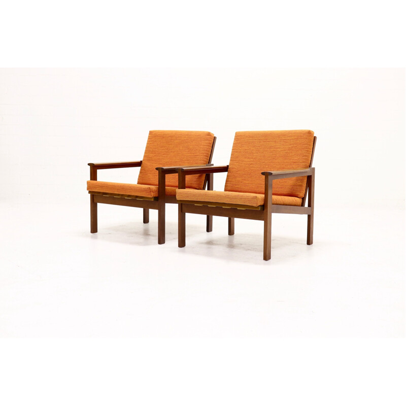 Set of 2 vintage armchairs Capella for Eilersen in teak and orange fabric 1960