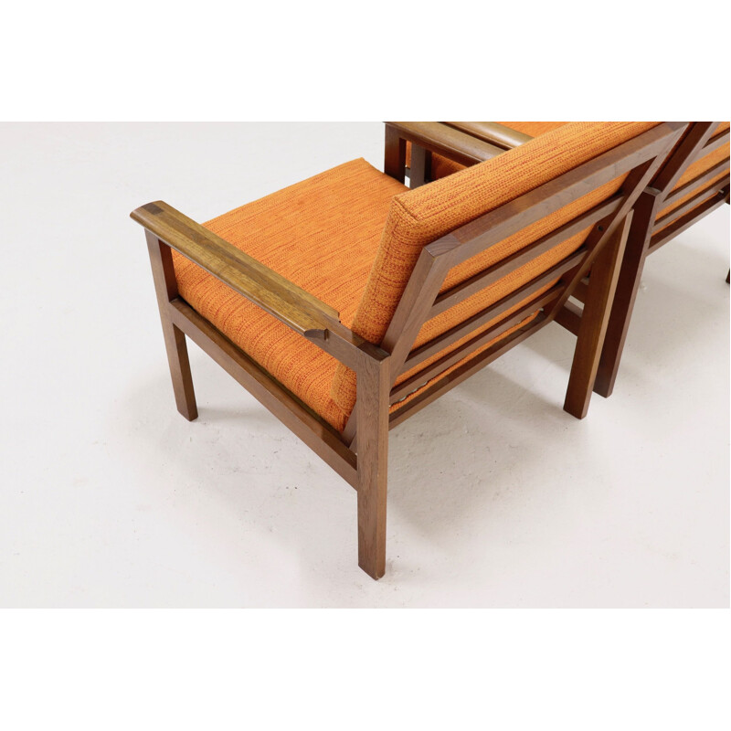 Ensemble de 2 fauteuils vintage Capella pour Eilersen en teck et tissu orange 1960