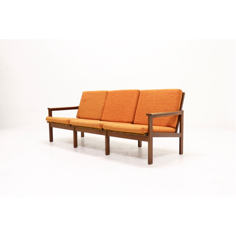 Vintage-Sofa Capella für Eilersen in orangefarbenem Stoff und Teakholz 1960