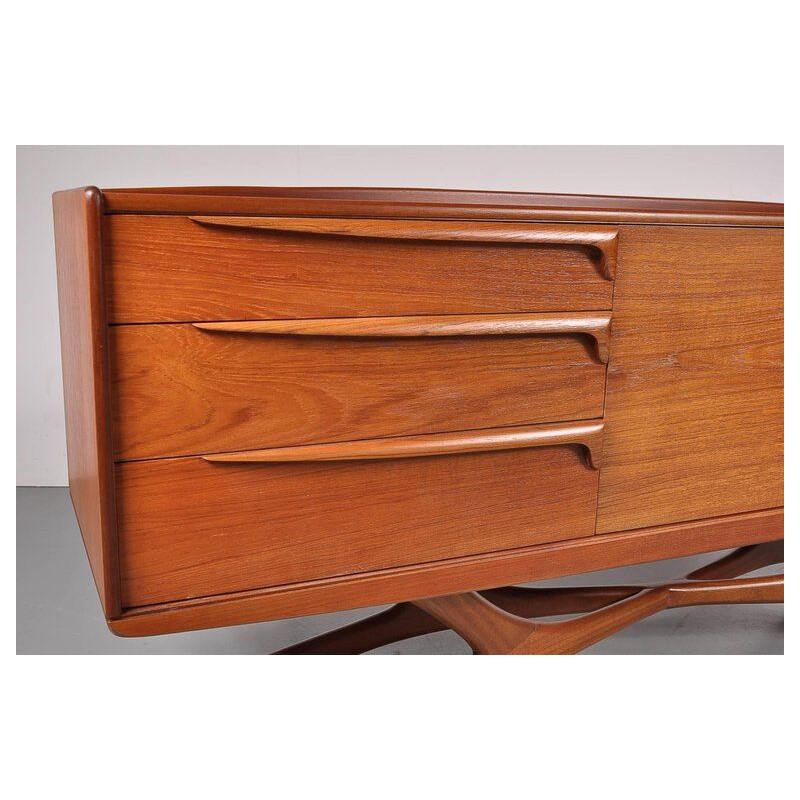 Vintage scottish sideboard for Beithcraft in teak 1960