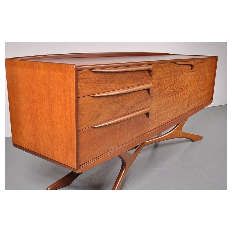 Vintage scottish sideboard for Beithcraft in teak 1960