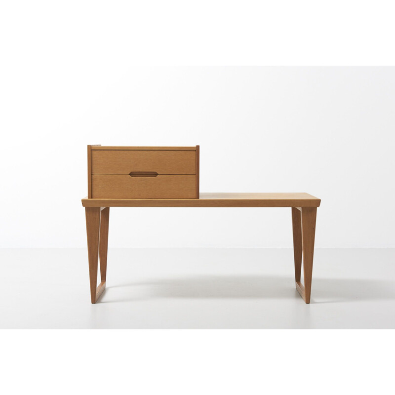 Vintage scandinavian desk for Aksel Kjersgaard in oakwood 1960