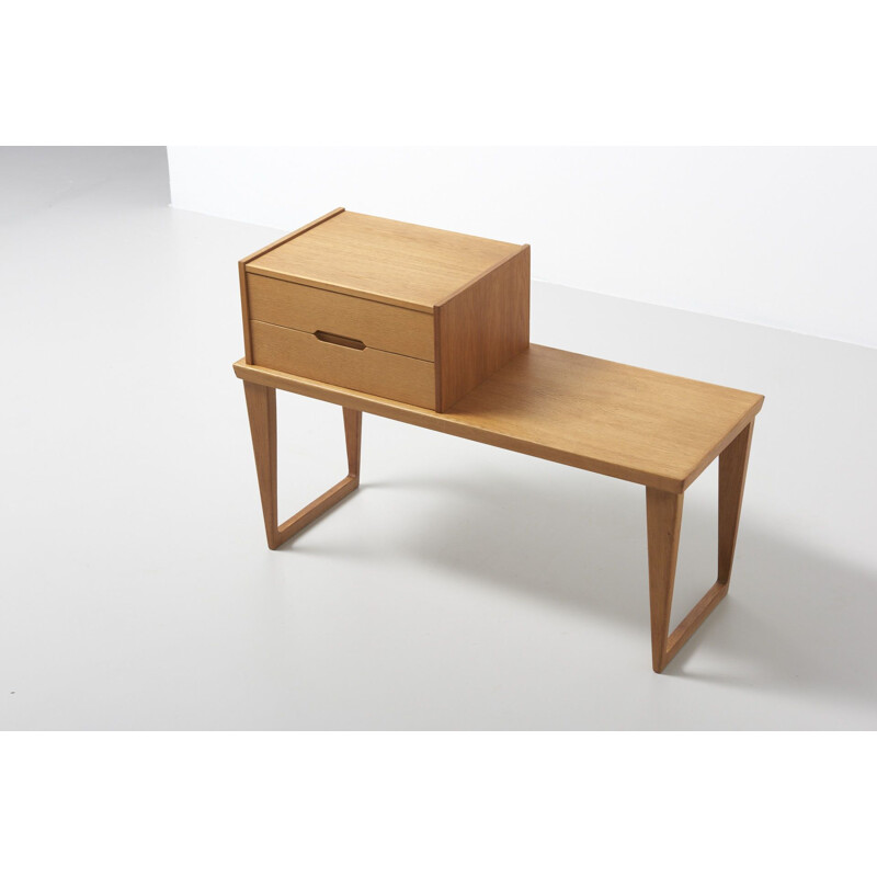 Vintage scandinavian desk for Aksel Kjersgaard in oakwood 1960