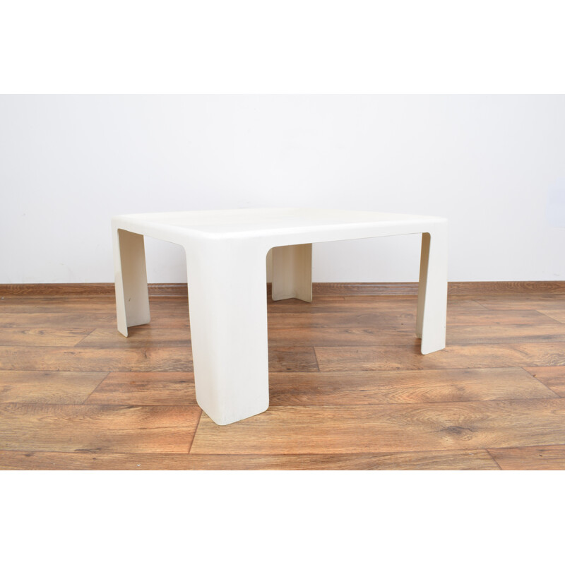 Table basse vintage en fibre de verre Amanta par Mario Bellini pour C&B Italia