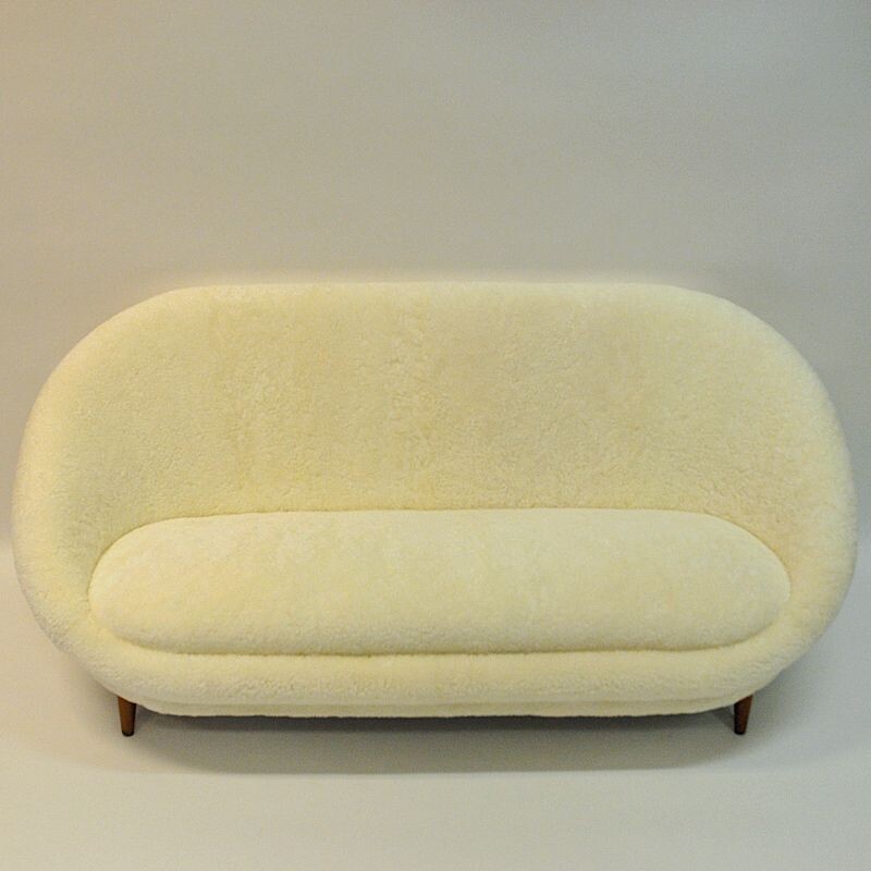 Vintage Florida sofa in sheepskin by Vatne Lenestolfabrikk, 1950s
