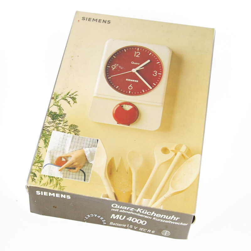 Vintage Siemens MU 4000 kitchen red clock, 90s.