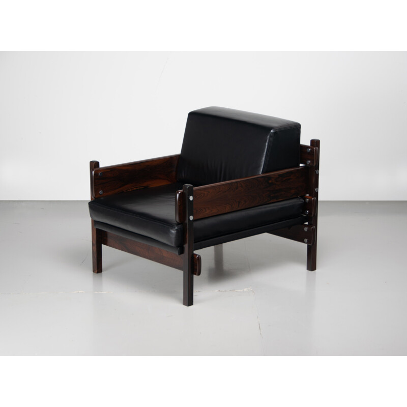 Vintage Franco rosewood armchair by Sergio Rodrigues 1960