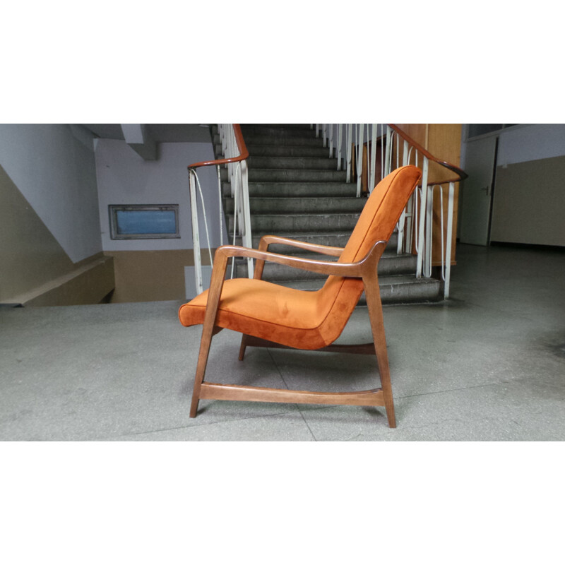 Vintage 364 armchair for Bystrzyckie Fabryki Mebli 1960s