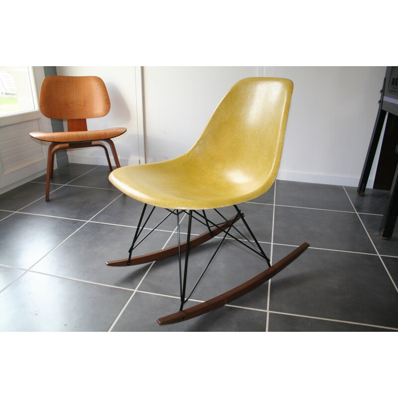 Herman Miller yellow rocking chair, Charles & Ray EAMES - 1960s