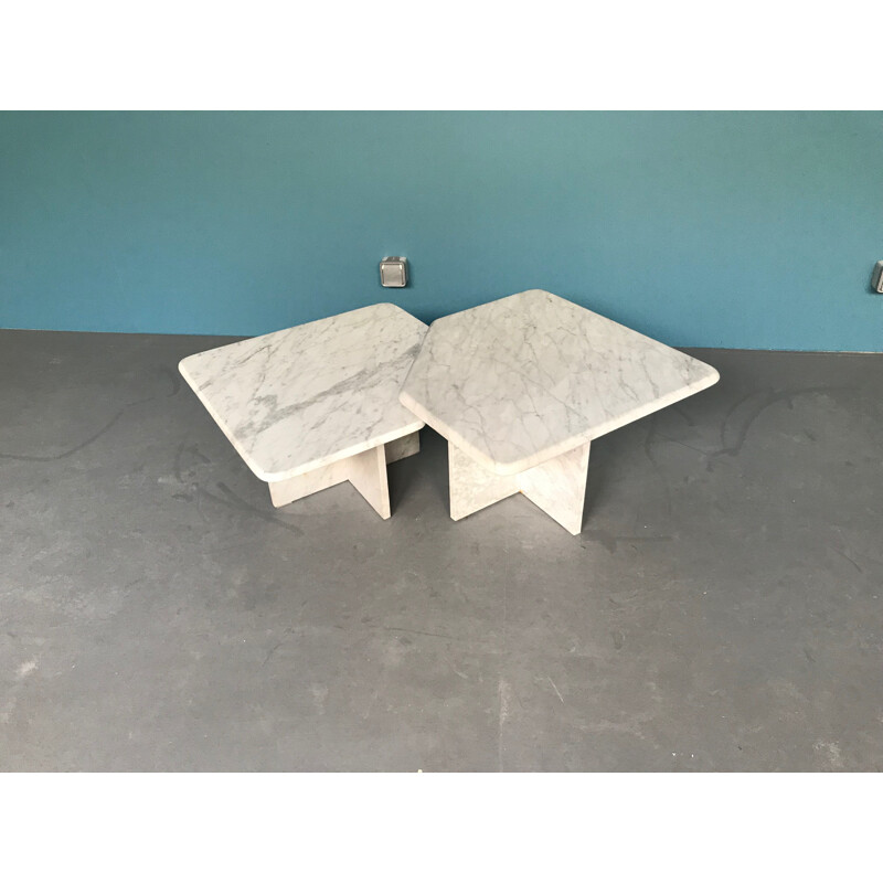 Pair of vintage italian coffee tables in white travertine 1960