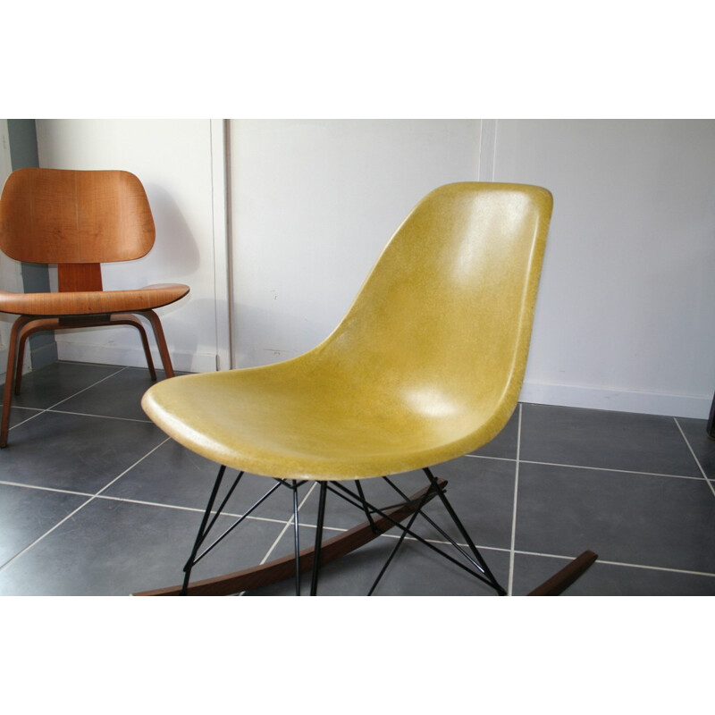 Herman Miller yellow rocking chair, Charles & Ray EAMES - 1960s