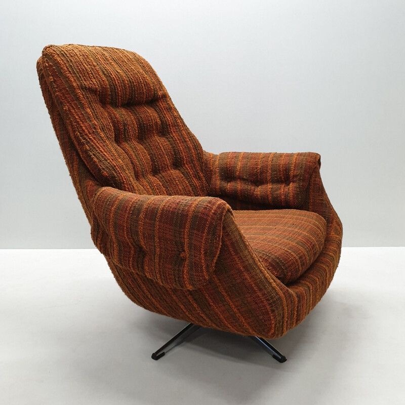 Vintage Lounge Chair Retro Swivel Egg, 1970s