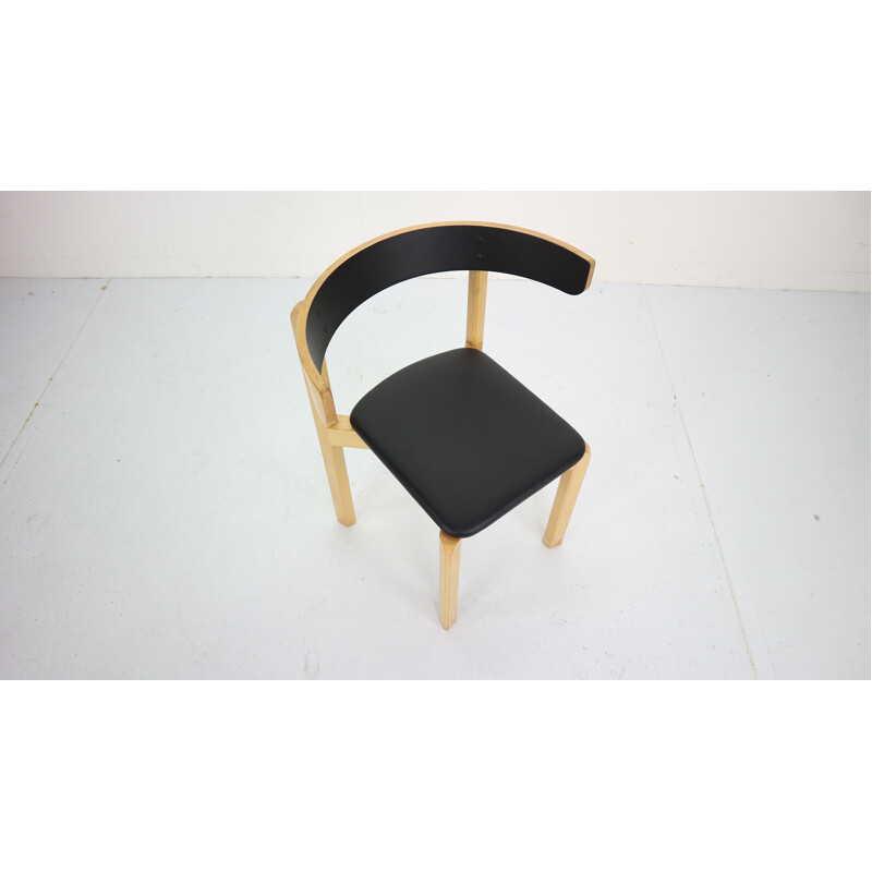 Conjunto de 4 cadeiras vintage para Schiang Møbler em pele preta e maple 1970