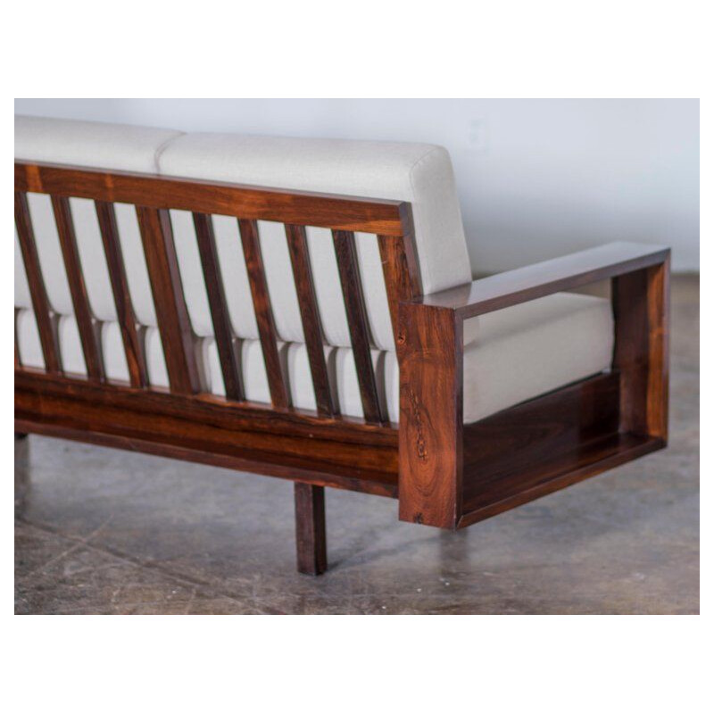 Vintage Brazilian sofa for FAI in white linen and rosewood 1950