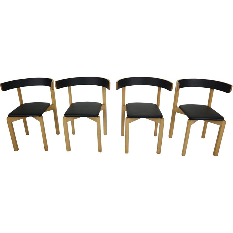 Set of 4 vintage chairs for Schiang Møbler in black leatherette and marple 1970