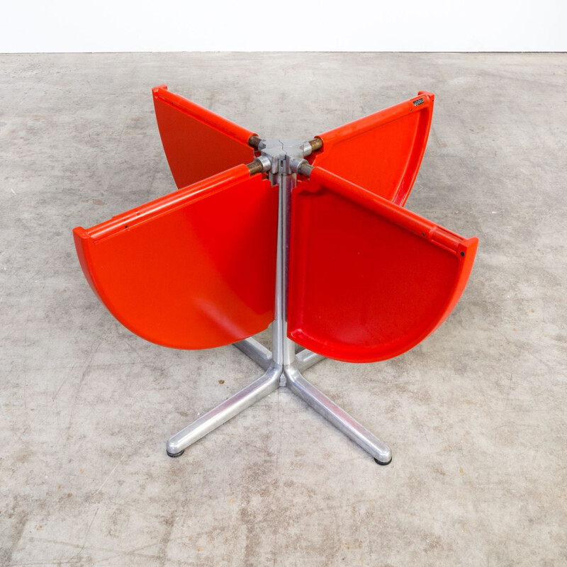 Vintage Plana table for Castelli in red plastic and aluminium 1970