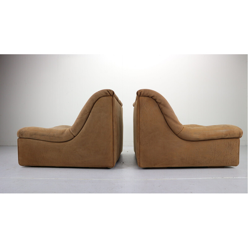 Set of 2 vintage lounge chairs De Sede DS46 in Buffalo Leather, Switzerland 1970s