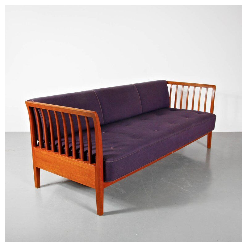 Vintage Sofa by Ludvig Pontoppidan, Denmark 1940s