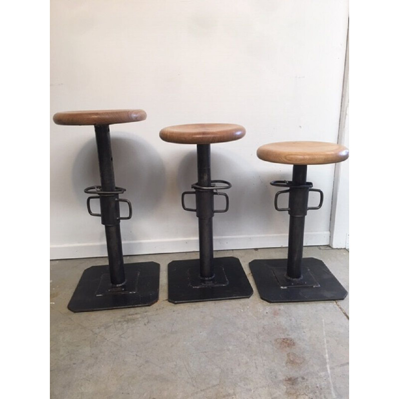 Set of 3 vintage stools industrial adjustable by Pezon 