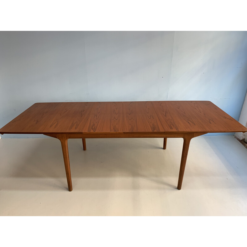 Vintage dining table in teak by McIntosh,1960