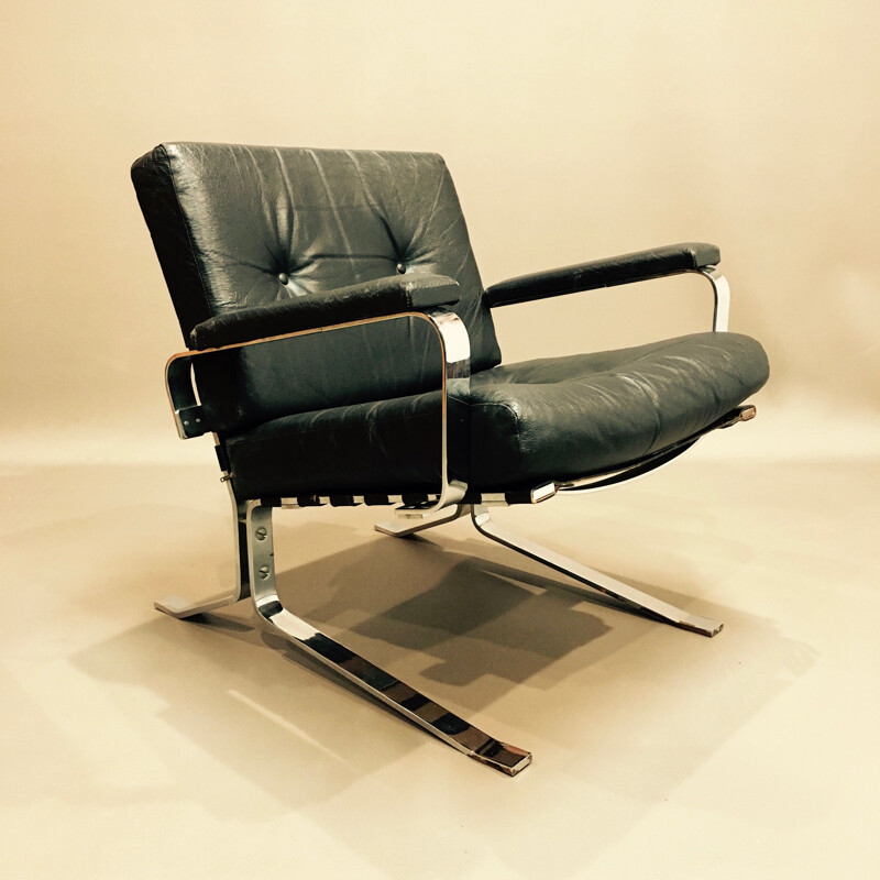 Fauteuil vintage en cuir noir et chrome 1960