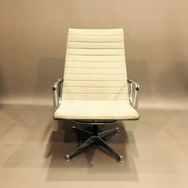 Vintage armchair by Charles and Ray Eames EA116, 1970