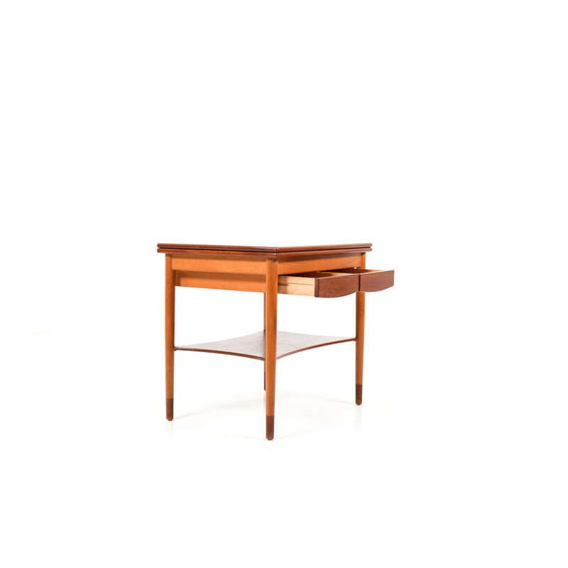 Vintage Børge Mogensen model 149 table in teak and beech wood