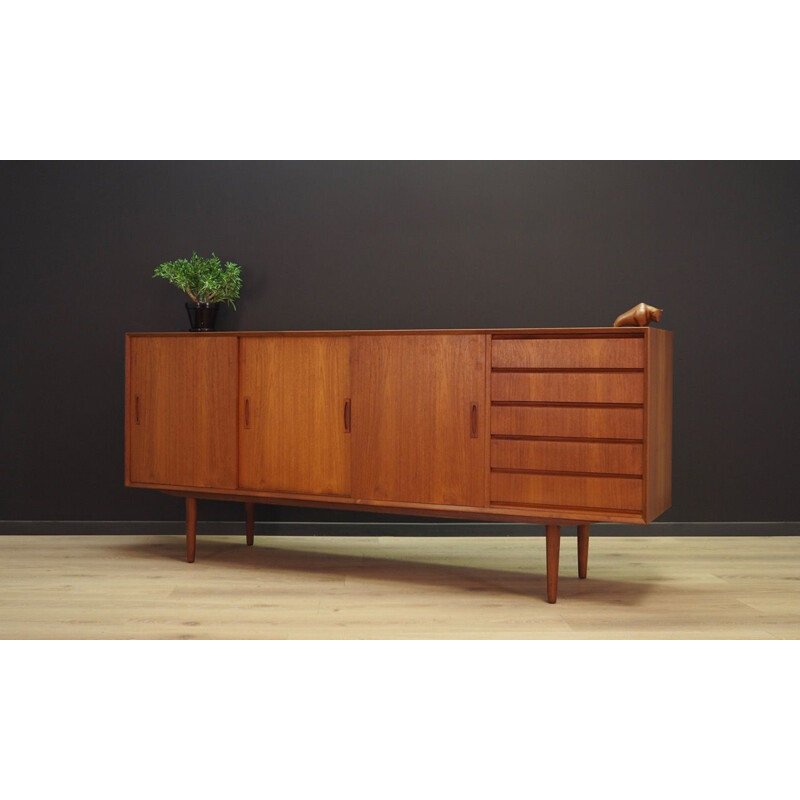 Vintage Danish design sideboard in teak