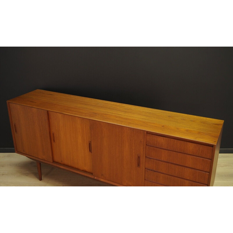 Vintage Danish design sideboard in teak