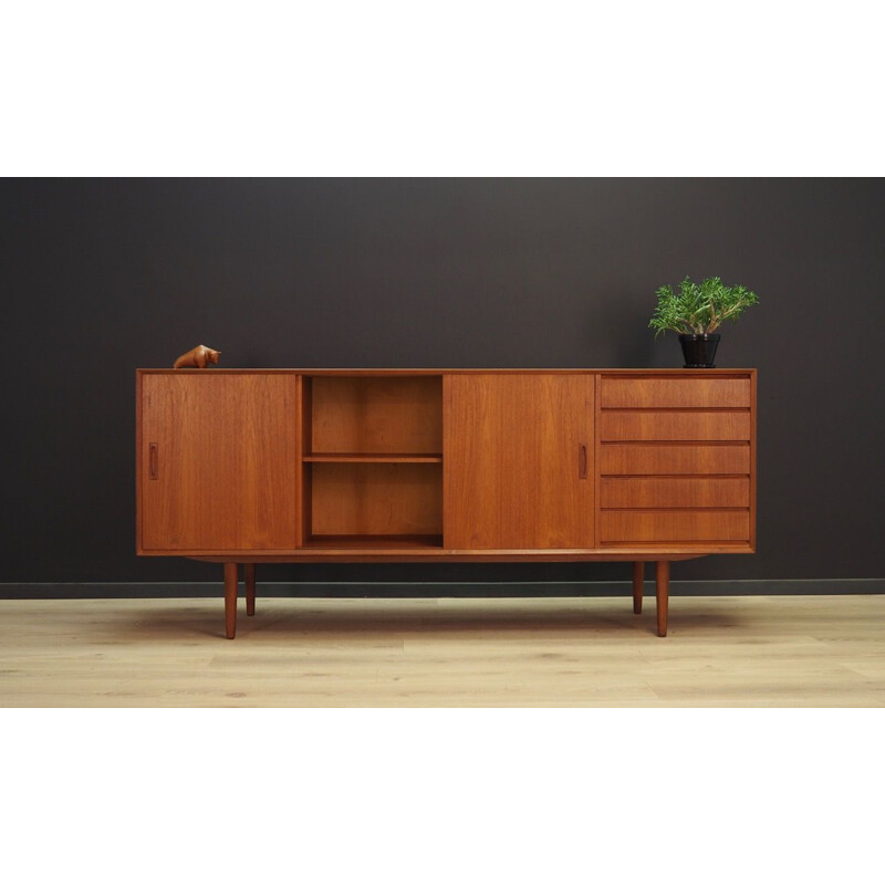 Vintage Danish design sideboard in teak