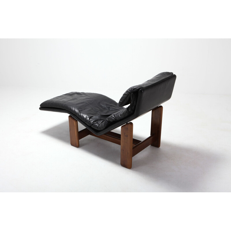 Vintage black leather and walnut armchair for Afra & Tobia Scarpa 1980