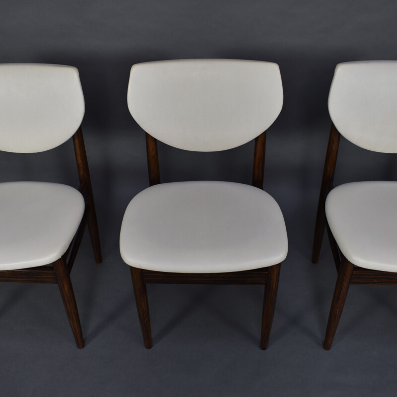 Lot de 4 chaises vintage en wengé massif et simili cuir, 1960