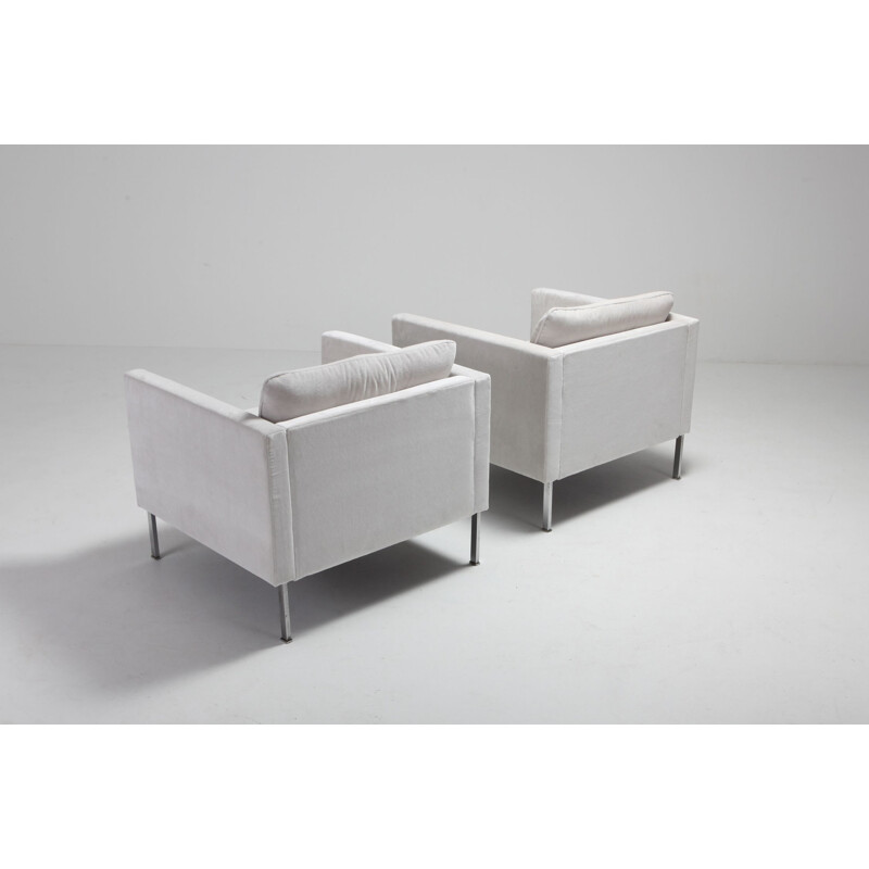 Pair of 446 Club chairs by Pierre Paulin for Artifort