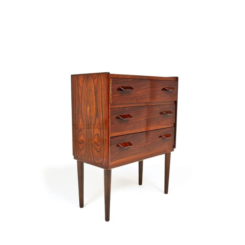 Danish chest of drawers in rosewood by Carl Aage Stov