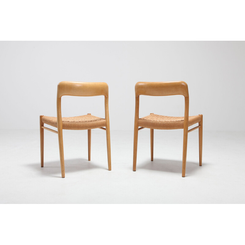 Set of 6 chairs in oakwood by Niels O. Möller