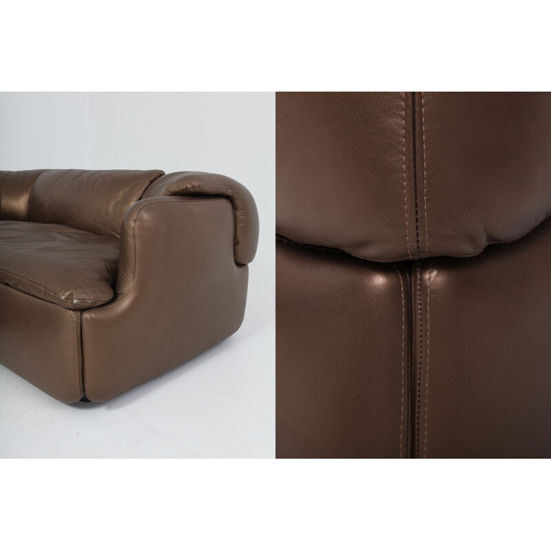 Confidential sofa in bronze leather by Saporiti