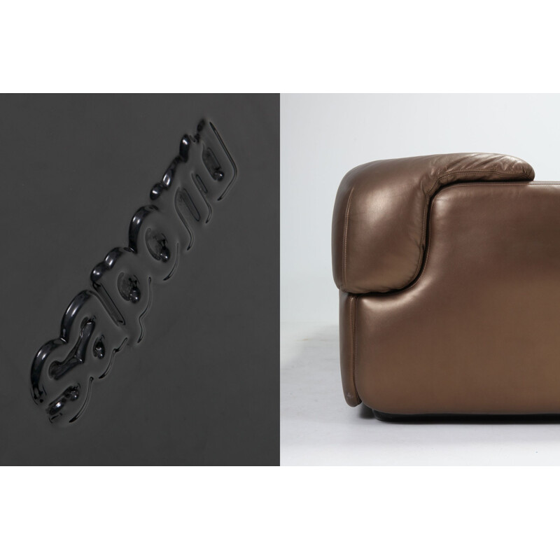 Confidential sofa in bronze leather by Saporiti