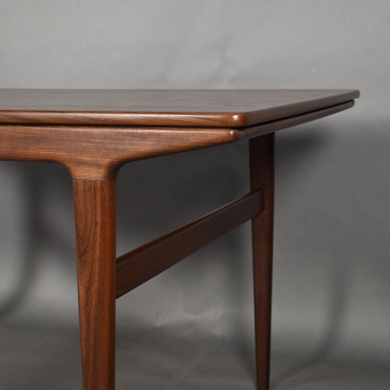 Vintage Danish teak extendable dining table