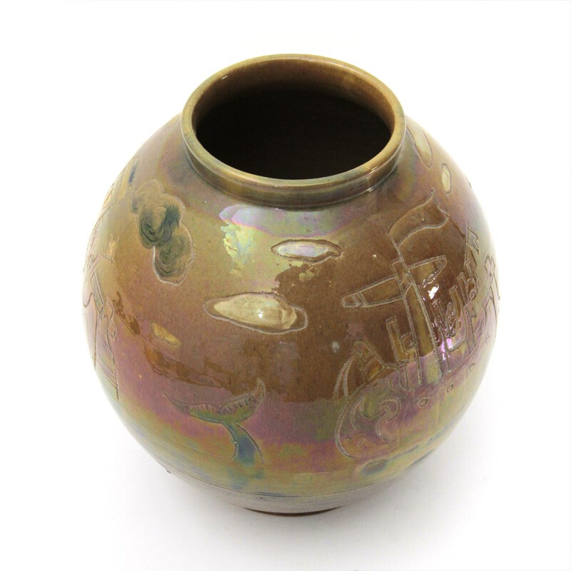 Vintage Iridescent enameled ceramic vase by Pozzo Garitta of Albisola