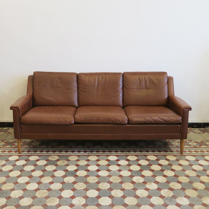 Scandinavian vintage sofa in brown leather and wood 1980