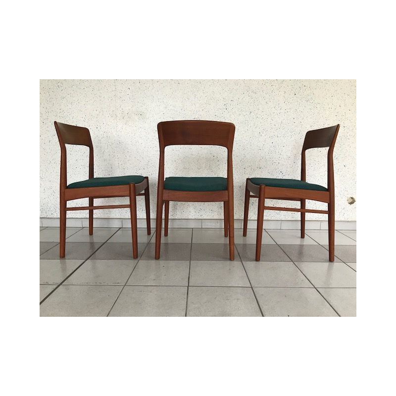 Set of 3 Scandinavian chairs in teak